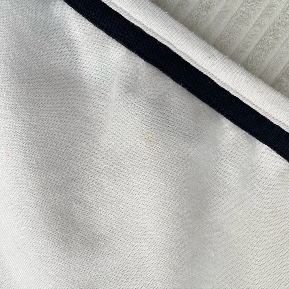 Vintage Disney World White Crewneck Sweatshirt - Picture 7 of 8